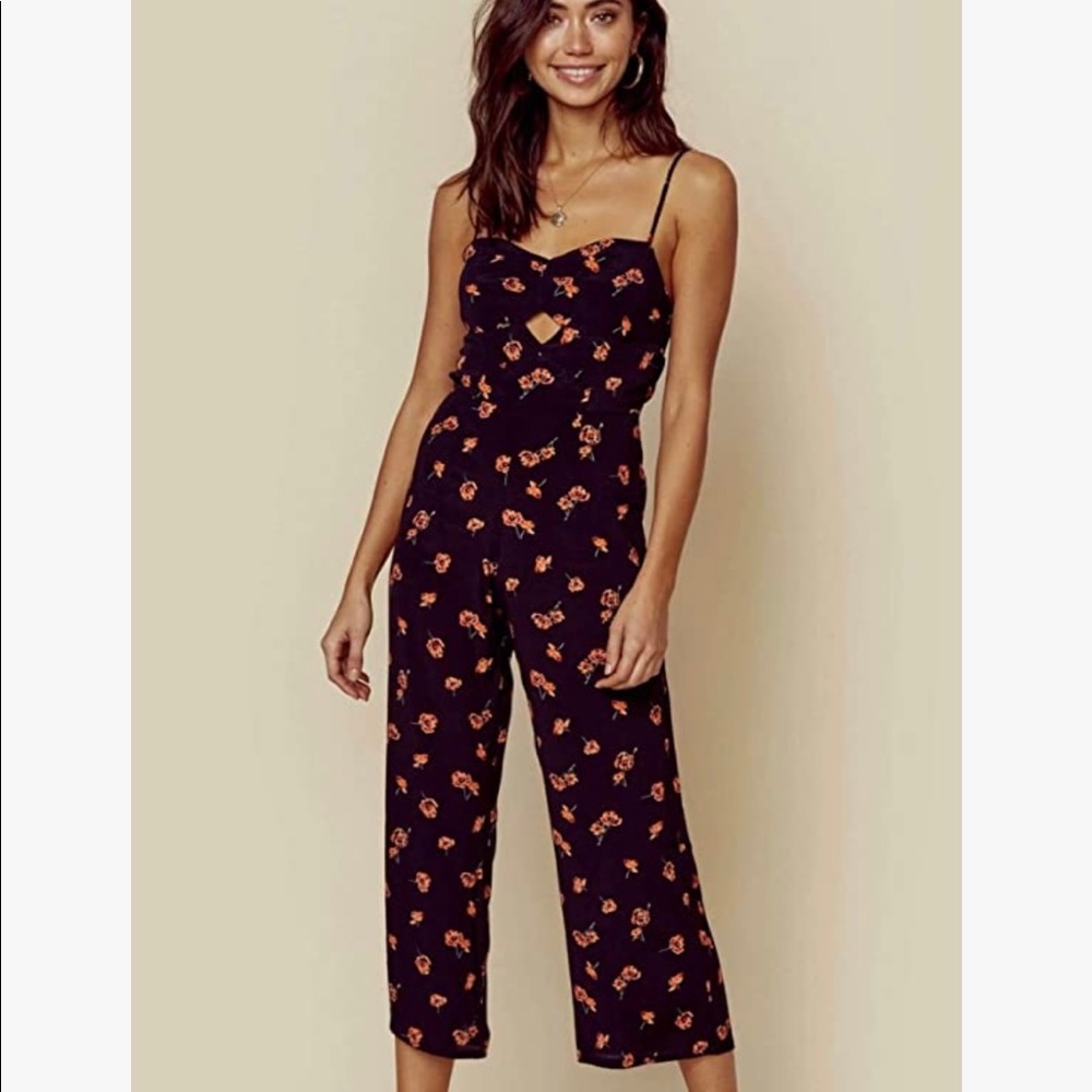 Planet Blue: Elle jumpsuit, black rose poppy field. Size small.